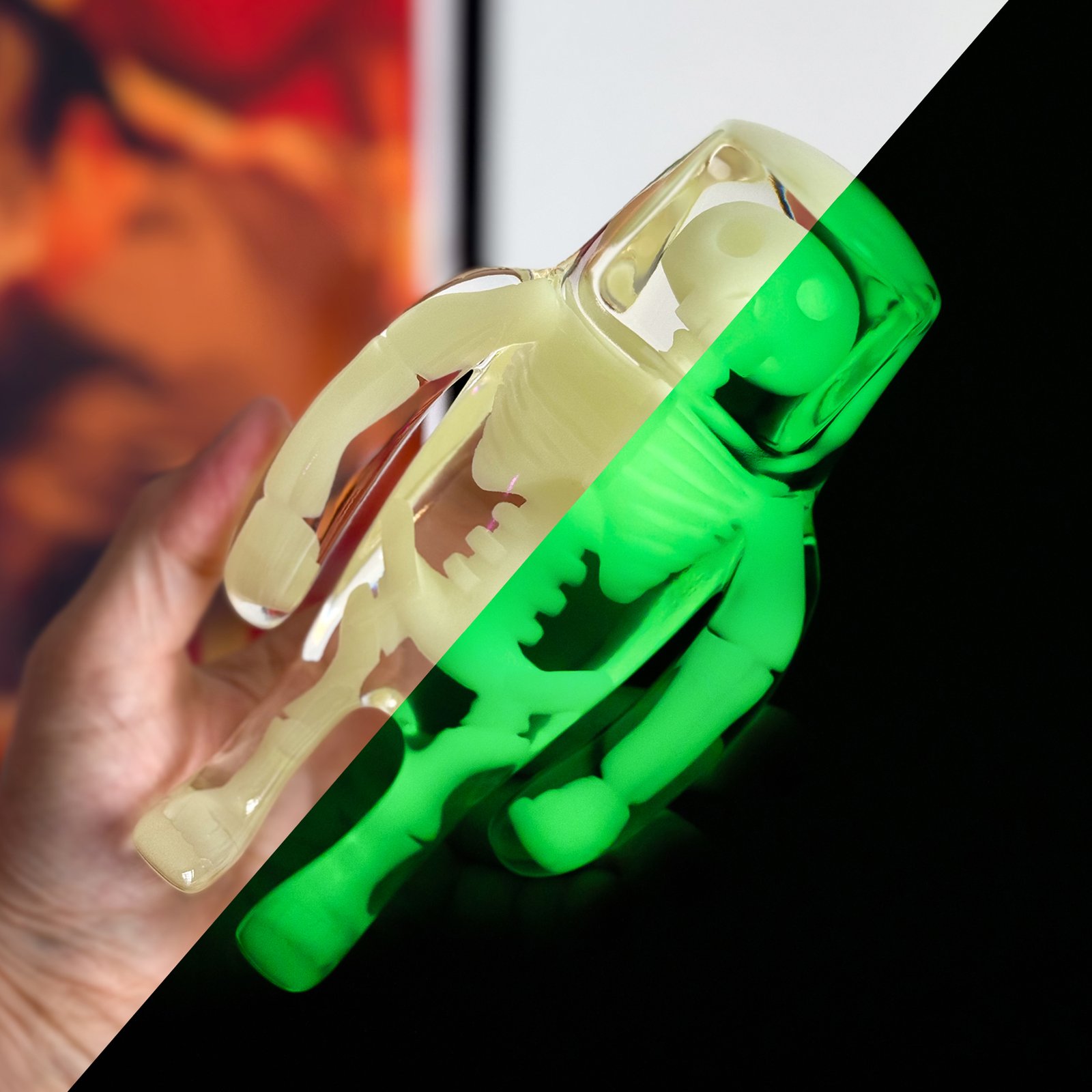 ★FRAGILE,GLASS,FIGURES ガラス製 人形 ポセイドン Anatoma Stranger - Icy Crystal V2 (Glow in the Dark) | Flawtoys